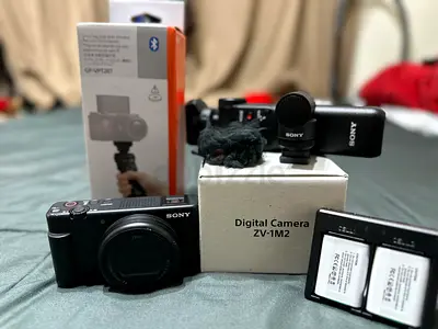 Sony ZV-1M2 vlogging kit with mic, extra batteries and accessories