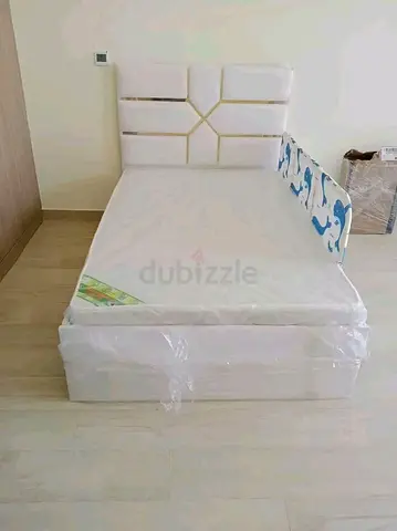 Single Bed with Headboard and New Mattress - White