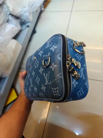 Men bag