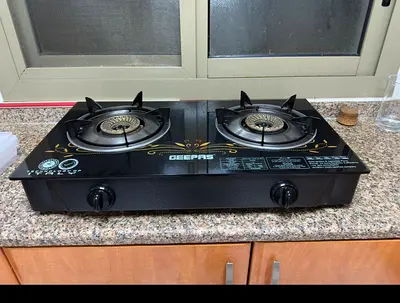stove with gas cylinder