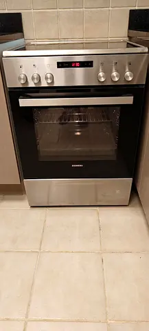 Siemens brand electric ceramic cooker 60cm