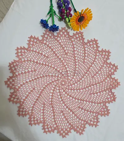 Handmade - Table Centrepiece - Vintage Style
