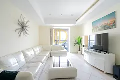 VACANT | FURNISHED | LOW FLOOR | FULL SEA VIEW