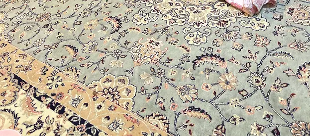 Lazure and cream traditional machine maid carpet in good used condition