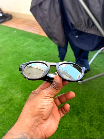 Sun glasses