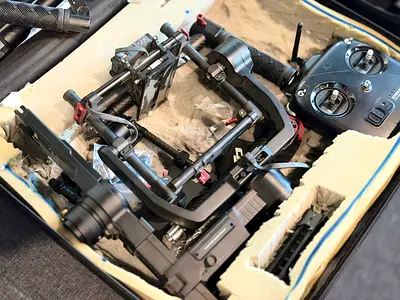 DJI Ronin Original Gimbal Stabilizer w/ Hard Case  no Battery