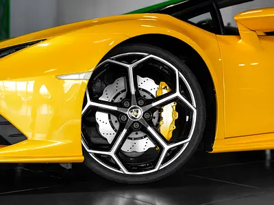 صورة مصغرة 7 لـ 2021 Lamborghini HURACAN