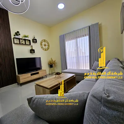 شقة غرفة وصالة اطلالة مفتوحة مفروشة فرش جديد  للايجار الشهرى بعجمان - الكورنيش