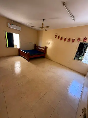 Studio for rent in Ajman behind Thamar Al Bahr prime location separate kitchen 17000 yearly 4 payments cheque deposit near Corniche Great deal
