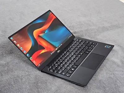 Dell XPS 13 - Core i7 11th Gen - 16gb/512gb (2022) Slim Ultrabook laptop with Type C Thunderbolts