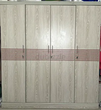 King Size Bedroom Set for Sale – Excellent Condition