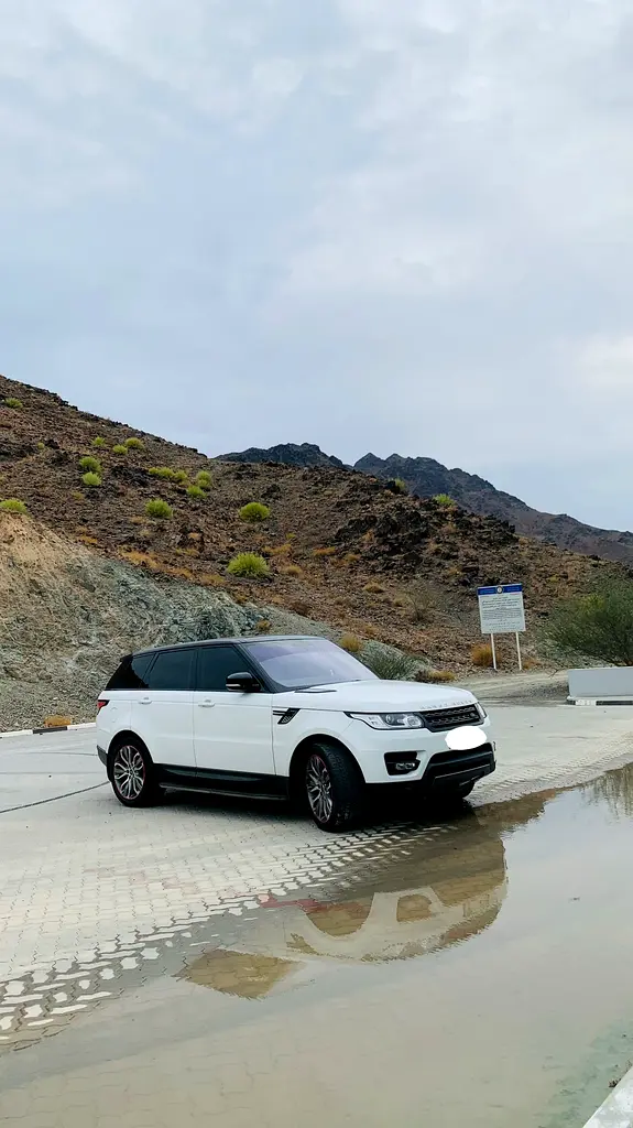 Land Rover Range Rover Sport 2016 — photo 1 of 20