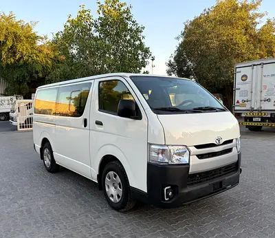 Toyota Hiace Standard 2016 GCC Specs
