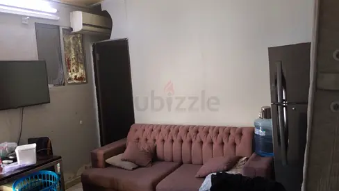 Family room furnished 1bhk available direct owner