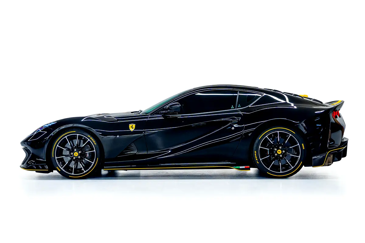 Ferrari 812 2023