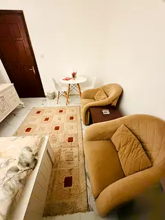 DAILY BASIS ROOM AVAILABLE- SHORT TIME AVAILABLE - TRAVELLER OR TRANSIENT