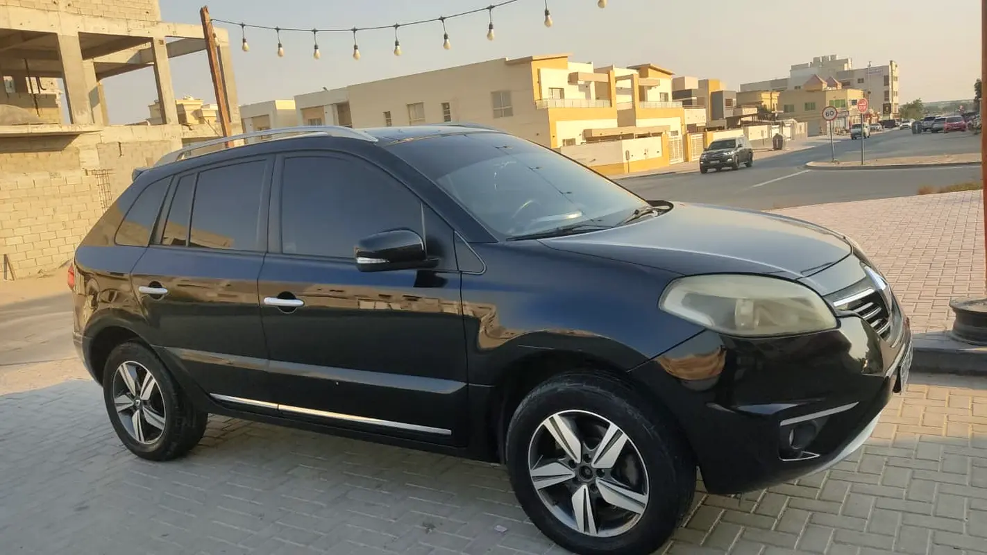Renault Koleos 2015 — photo 1 of 13