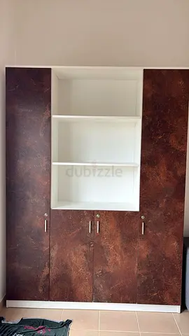 Three-door cabinet with Open Shelves - Good Condition