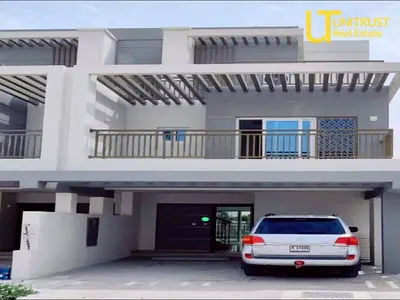Luxury 4BR Townhouse | Camelia DH2 | Prime Unit