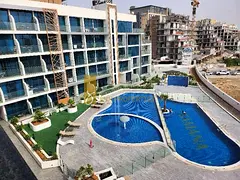 READY TO MOVE IN | POOL VIEW | BOOK NOW