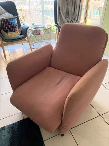 IKEA recliner - pink