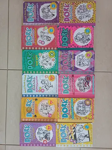 Dork Diaries book bundle - assorted Rachel Renée Russell titles (good condition)