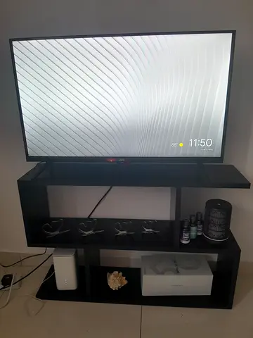 32-40 inch JVC Flat Panel LED TV in Good Condition with Free TV Stand