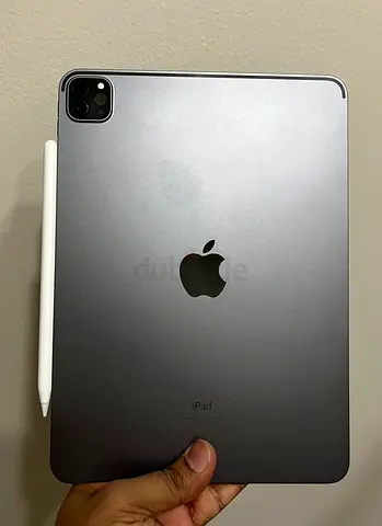 Apple iPad Pro (11-inch) 3rd generation (with Apple Pencil) - Space Gray, Good Condition