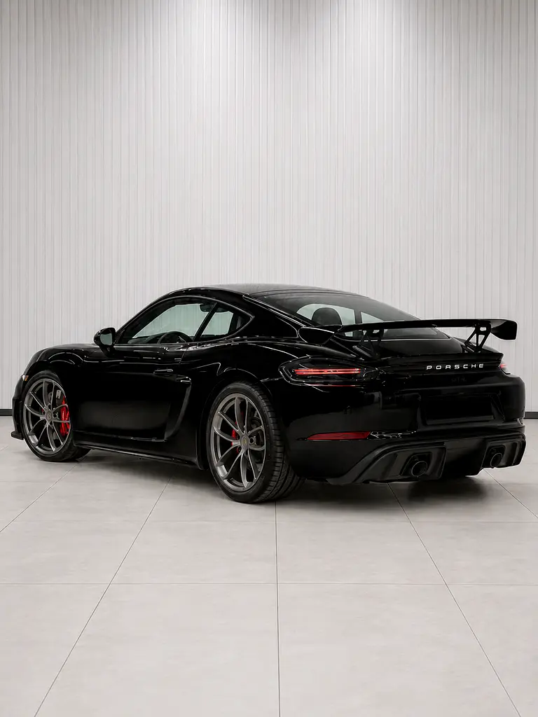 Porsche Cayman 2020 — photo 1 of 16