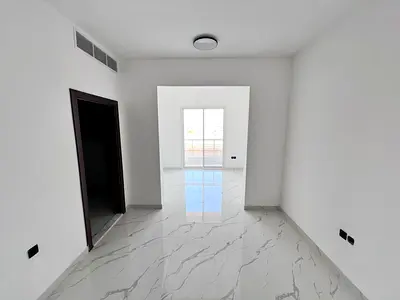 First occupancy in a new building, studio apartment with excellent space and a prime location at a reasonable price with payment facilities.