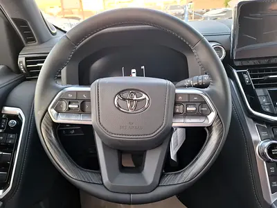 2026 Toyota LAND CRUISER — миниатюра 19