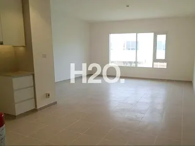 Elegant 2BR | Spacious Layout | Perfect Location