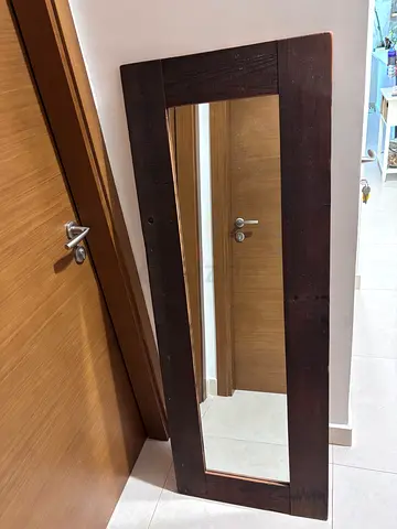 Wood mirror