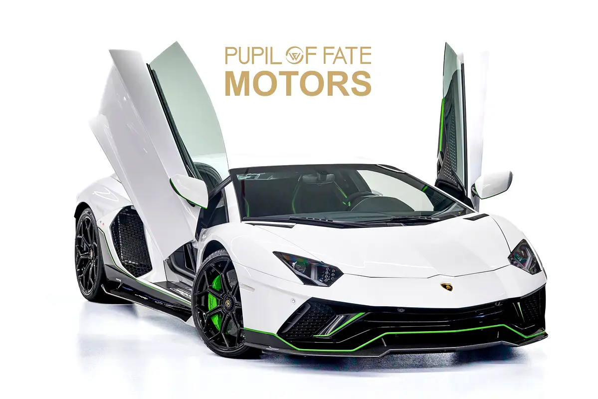 Lamborghini Aventador 2022 — photo 1 of 18