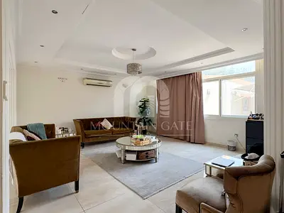 Behind First Row | Ideal Salon and Nursery