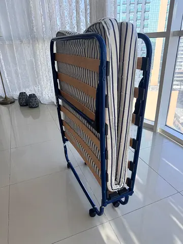 Foldable bed - ikea