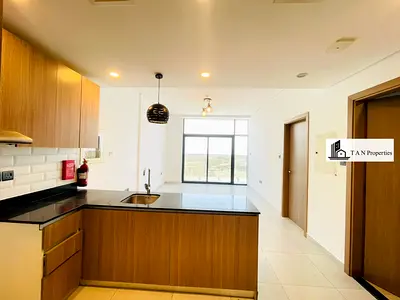 1 Month Free Rent | Stunning Layout | High Floor