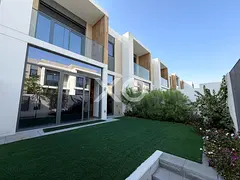 Vacant | Steps From Amenities | View Today