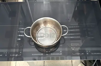 Electrolux 90cm Built-in Induction Hob 6 Cooking Zones Made in Germany