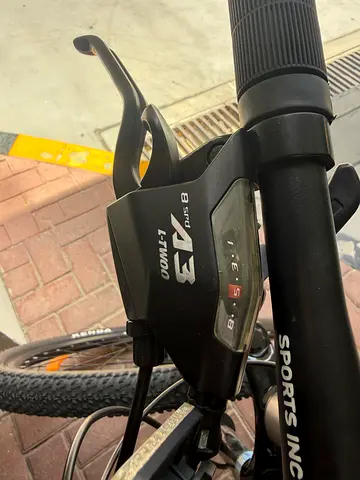 Used mountain bike - 8-speed gear, good condition