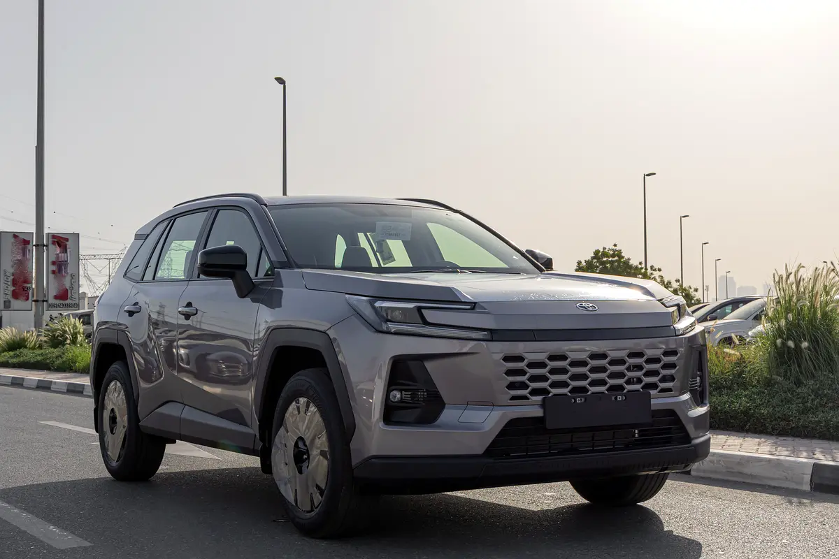Toyota Rav 4 2026 — photo 1 of 20