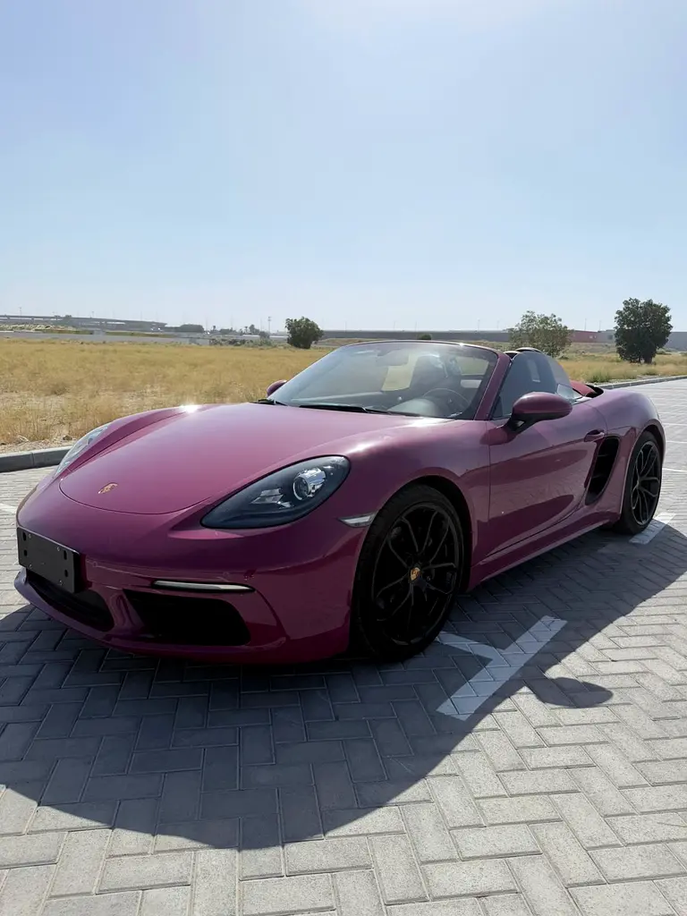 Porsche 718 2024 — photo 1 of 12