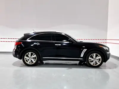 صورة 4 لـ 2019 Infiniti QX70