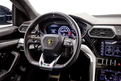 2021 Lamborghini URUS 缩略图 17
