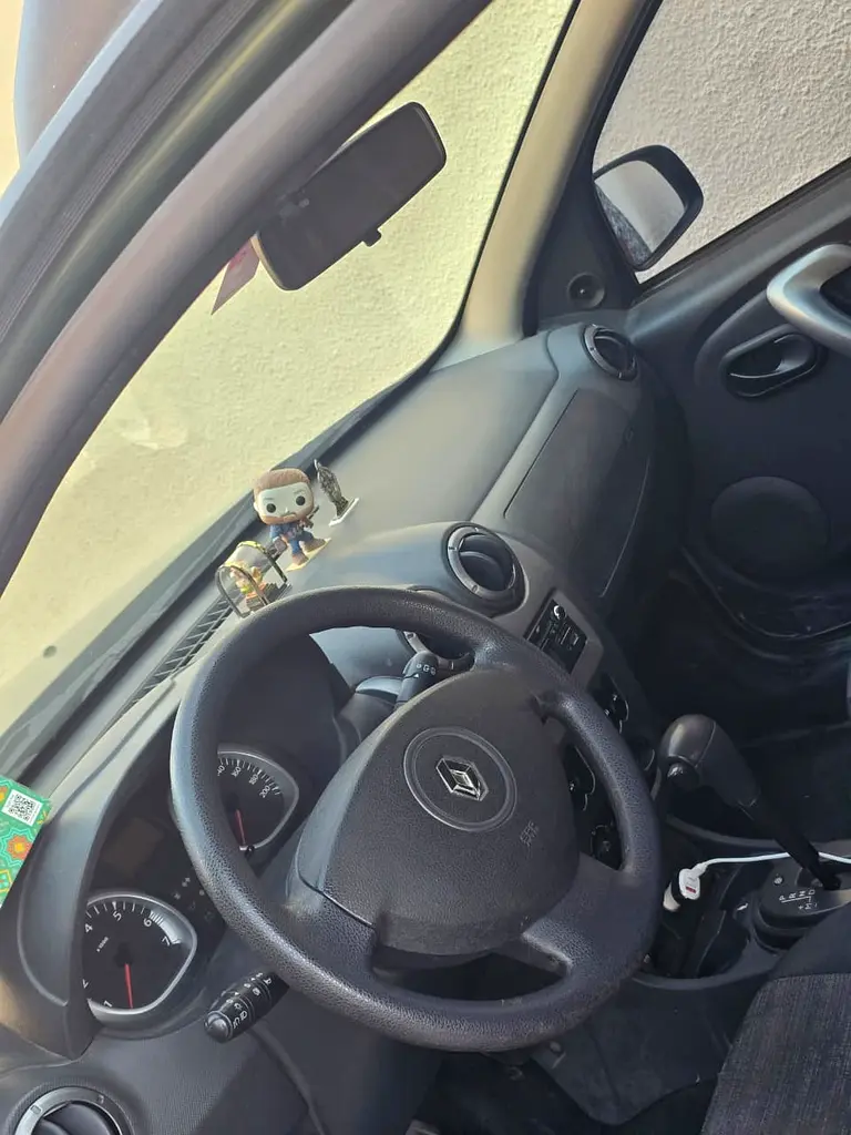 Renault Duster 2014 — photo 1 of 7