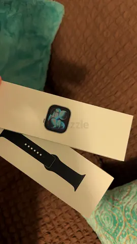 Apple watch series 11 42mm silver