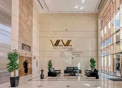 BURJ KHALIFA &amp; CANAL VIEW | SPACIOUS LAYOUT | PRIME BUSINESS BAY LOCATION