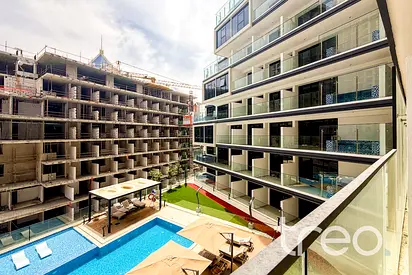 Low Floor | Brand New | Multiple Cheques