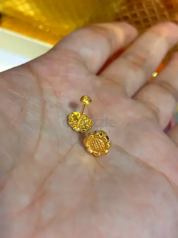 18K Real Gold Sunflower Screw Earrings -  Very Small Lightweight