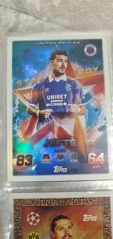 Topps Limited Edition Football Trading Card - Signed Look (Collectible Card)
